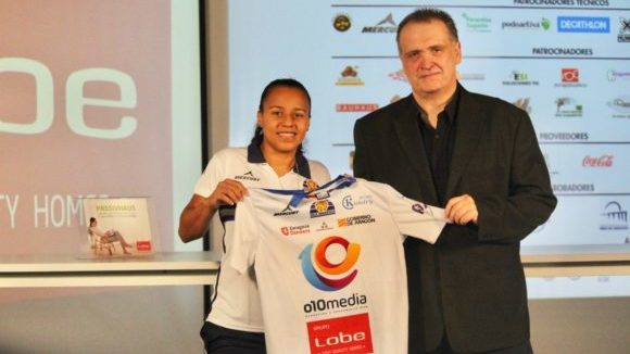 Dedeia Reis refuerza al Sala Zaragoza
