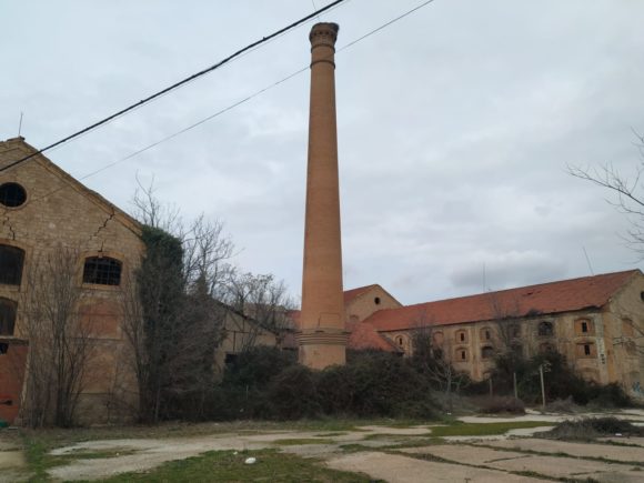 El Ayuntamiento de Calatayud propone dar uso al edificio histórico de la Azucarera Labradora
