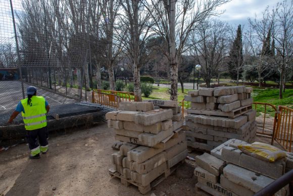 Hoy vuelven al trabajo los sectores no esenciales tras 15 días de parada obligatoria