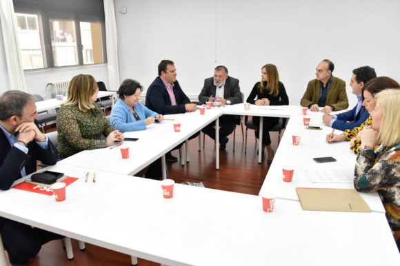 Diputados y Senadores aragoneses del PSOE se reúnen con organizaciones agrarias para escuchar sus demandas