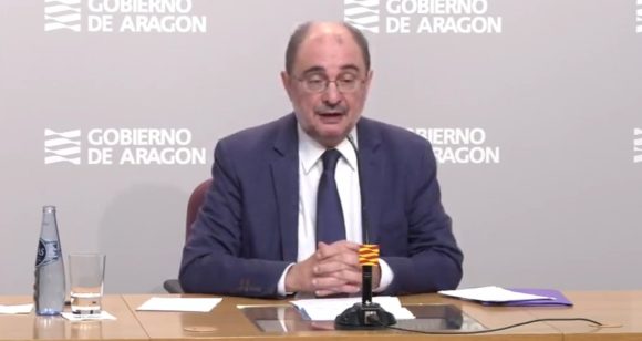 Lambán pide a Sánchez que las empresas puedan sacar pedidos antes de parar