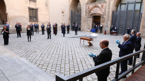 Las Instituciones aragonesas conmemoran el 23-A recordando a las victimas