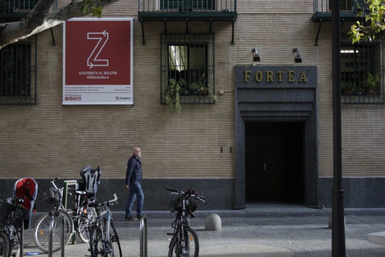 Los informadores turísticos salen a la calle con rutas guiadas por el casco histórico y la ribera