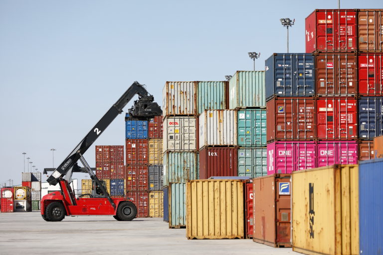 Las empresas aragonesas exportaron un 25% más en julio superando los 1740 millones de euros