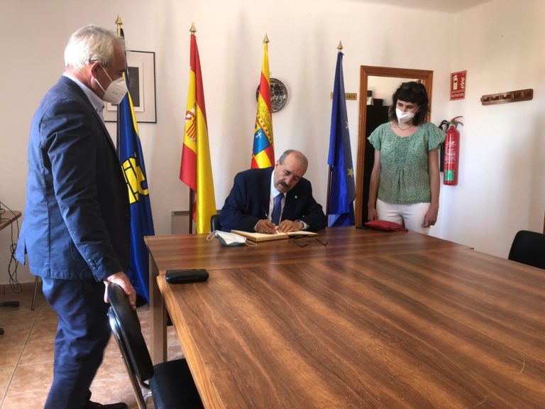 La Diputación de Teruel invita a incluir a los multiservicios rurales en las salidas turísticas