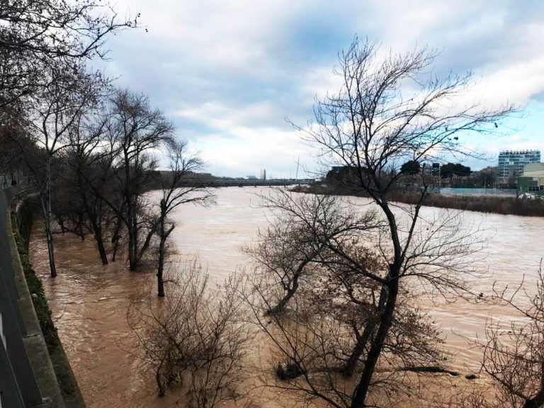 La Confederación Hidrográfica del Ebro advierte de las crecidas en numerosos ríos aragoneses por las lluvias