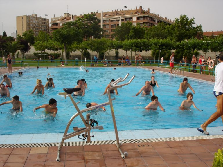 Las piscinas municipales abren con dos turnos por primera vez en su historia