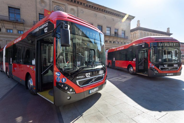 La línea de autobús entre Zaragoza y Casetas se reforzará con hasta 14 nuevas expediciones en ambos sentidos