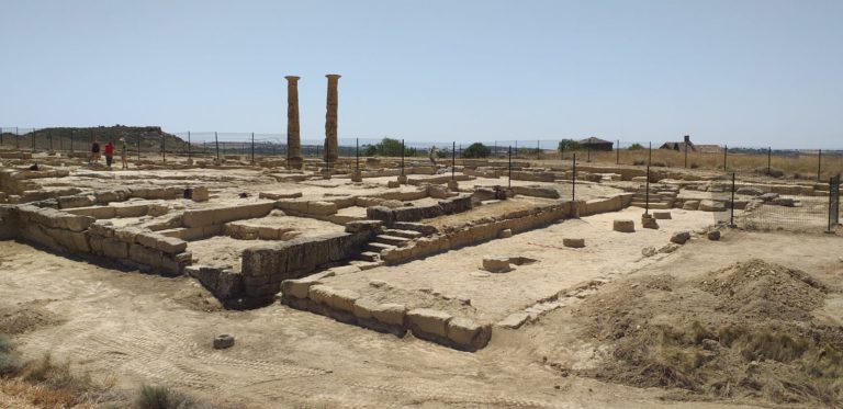 Finaliza la excavación arqueológica en Los Bañales con  una visita virtual