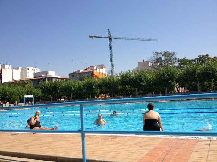 Cerradas las piscinas de Ciudad Jardín al dar positivo en covid un trabajador
