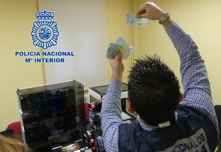 La Guardia Civil de Teruel detiene a una persona que transportaba 100 kgs. de marihuana mientras circulaba por la autovía A23 a su paso por Formiche