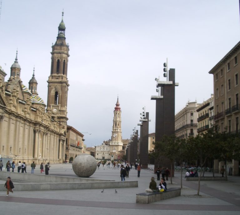 El turismo repunta en Zaragoza con 25.106 consultas en las oficinas, más del triple que las del 2020