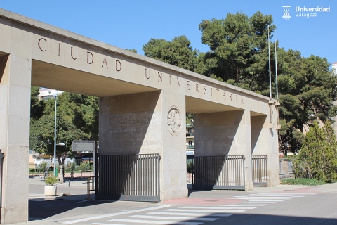 La Universidad vacunará la semana que viene a los estudiantes de los grados sanitarios