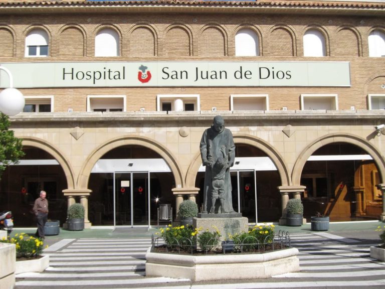 Alianza entre Ayuntamiento y Hospital San Juan de Dios para optimizar el acceso a la Unidad de Hemodiálisis y mejorar la atención a pacientes