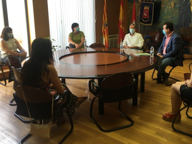 Sánchez Quero Visita las últimas obras de mejora acometidas en Zuera
