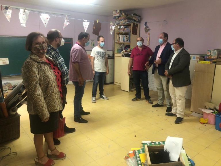 Ráfales comienza la reforma del colegio gracias al convenio entre DPT y Gobierno de Aragón