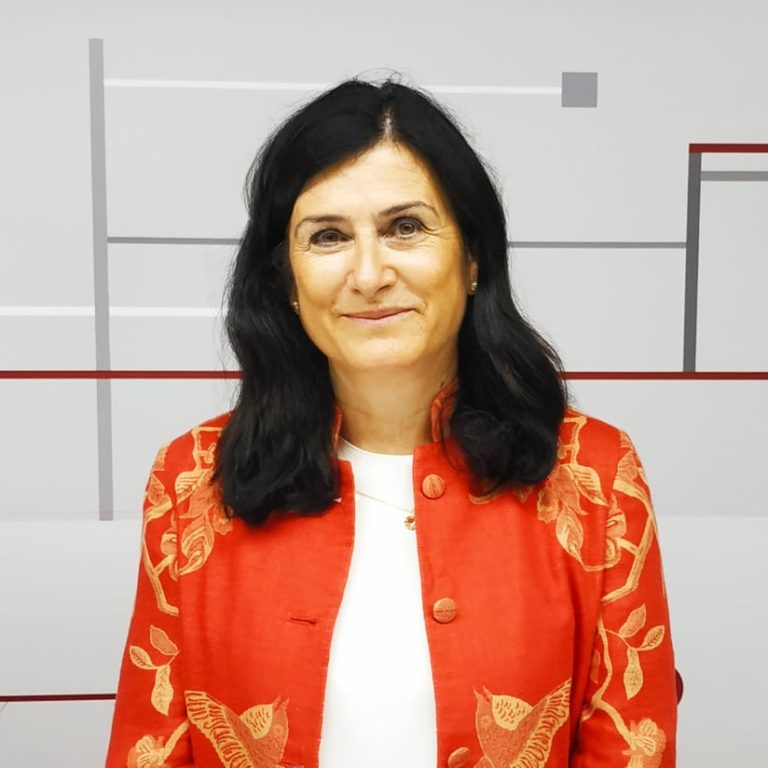 Isabel Lasobras (CHA): «Los partidos de izquierdas nos creemos las políticas públicas. Los de derechas, no»