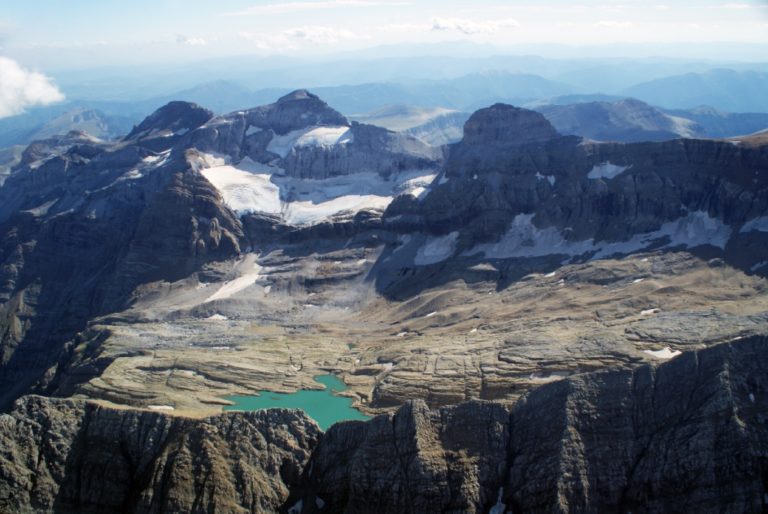 Un estudio del Instituto Pirenaico de Ecología en el ibón de Marboré revela que la contaminación atmosférica por plomo durante la época romana pudo ser superior a la actual