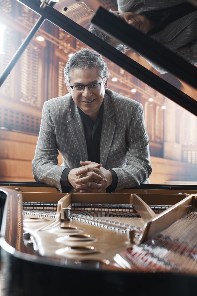 El pianista hispano cubano Leonel Morales ofrece un concierto dentro de la programación “Vuelve al Auditorio”