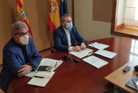 Soro traslada al ministro Ábalos la necesidad de recuperar todos los servicios ferroviarios que se prestan en Aragón
