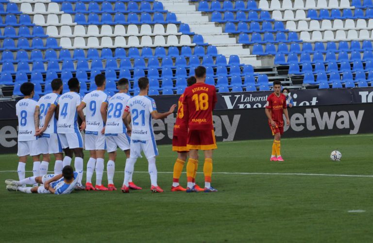 Arnaiz desequilibra el encuentro ante un Real Zaragoza sin ideas en ataque (1-0)