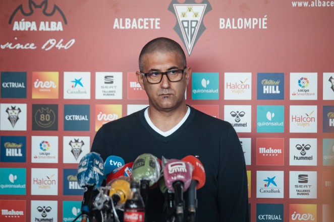 Mauro Pérez, director deportivo del Albacete: «Tenemos un equipo bastante competitivo aunque es cierto que todavía no están llegando los resultados»