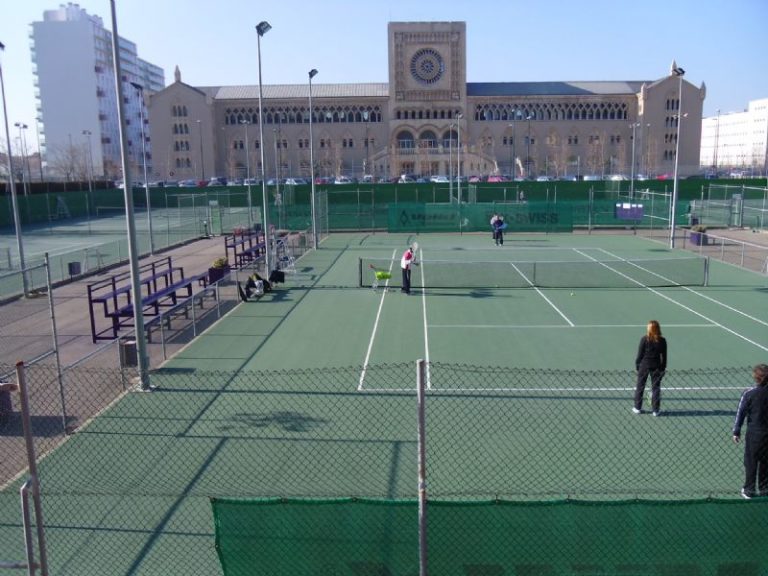 El Centro de Tenis de Aragón se remodela con el arreglo de 7 pistas de tenis y 3 de minitenis