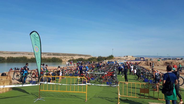 Éxito en la celebración del I Triatlón Cros No Drafting de Tauste