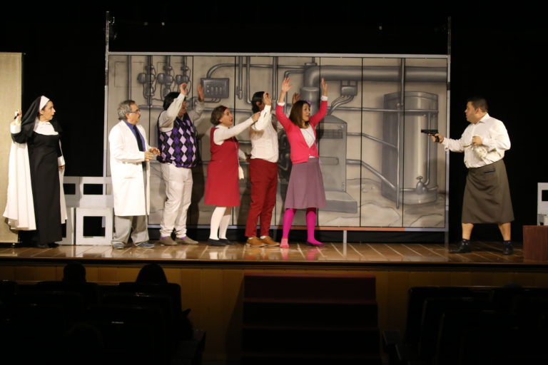 La comedia toma la Sala Goya en la segunda jornada del Certamen de Teatro Amateur de Mequinenza