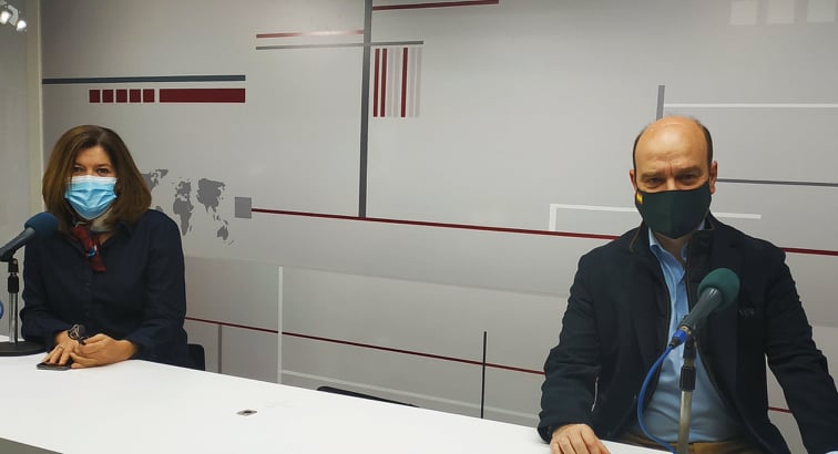 La llegada de la vacuna y un nuevo centro de Amazon centran la Tertulia Política