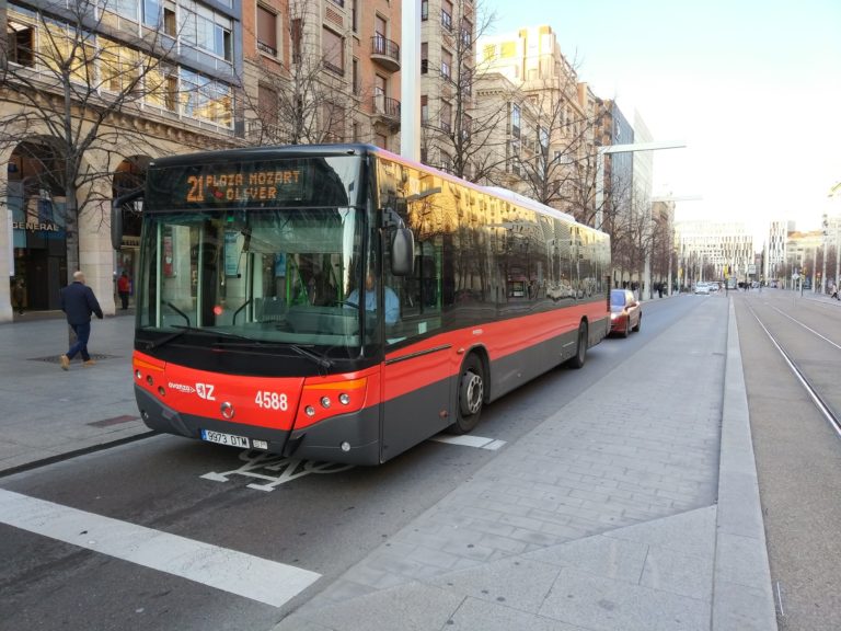 En marcha una campaña de inspección para garantizar el cumplimiento de aforos en el transporte metropolitano