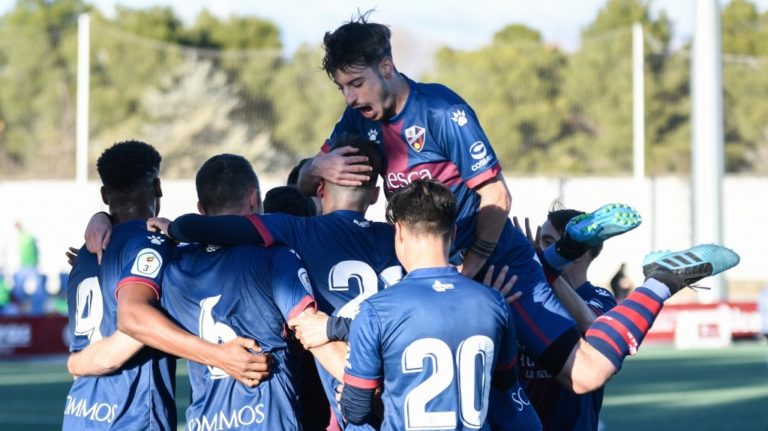 La SD Huesca B acaba líder en Tercera División tras su victoria frente al Tamarite (4-0)