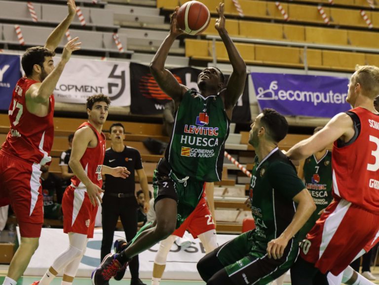 Emmanuel Omogbo y Levitec Huesca separan sus caminos