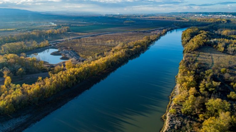 La Confederación Hidrográfica del Ebro se une al Proyecto LIBERA para luchar contra la basuraleza