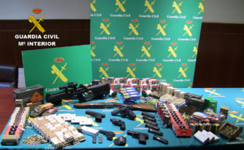 La Guardia Civil desarticula una red de tráfico de armas para el crimen organizado
