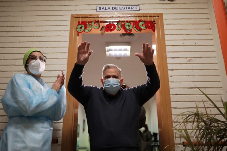 Lidia de 84 años y José de 86, los primeros vacunados contra el coronavirus en la provincia de Huesca