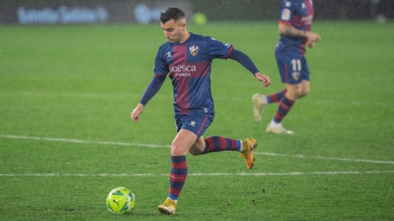 Borja García, positivo en coronavirus, será baja contra el FC Barcelona