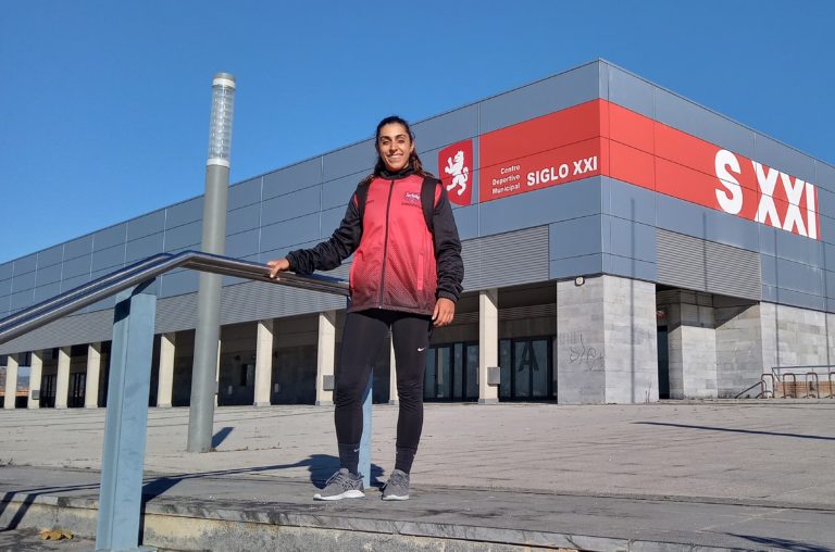 Lila Lacazzete, refuerzo para la segunda vuelta de Schär Colores Zaragoza