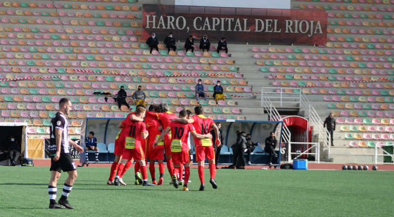 Los de Javi Moreno suman su segunda victoria consecutiva ante el Haro Deportivo (1-4)