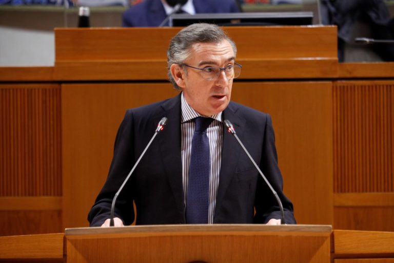 Beamonte advierte de que el esfuerzo del Gobierno de Aragón no está siendo efectivo