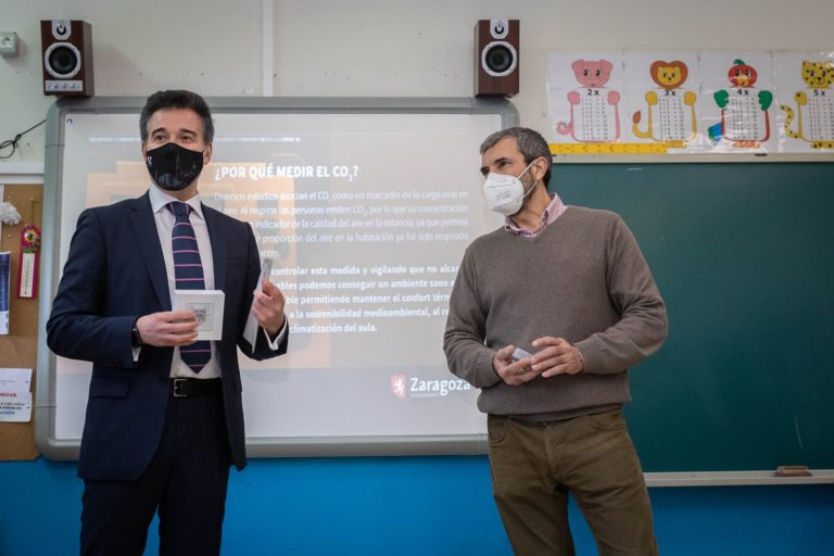 El Ayuntamiento inicia un protocolo para garantizar la calidad del aire y la ventilación en los colegios de la ciudad