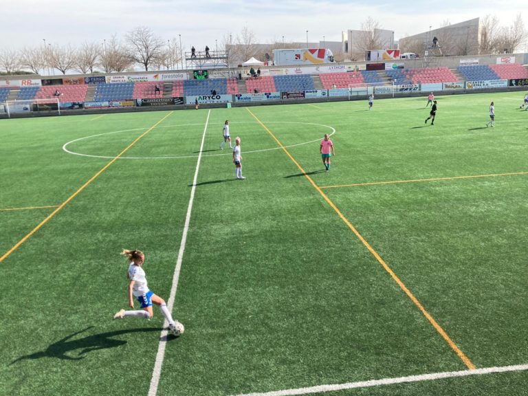 Un gol en el 85′ priva al Zaragoza CFF de la victoria ante el FC Barcelona (1-1)