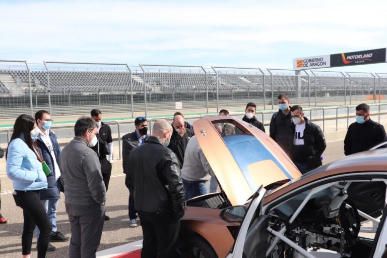 Comienzan en Motorland las prácticas del máster en ingeniería del motorsport