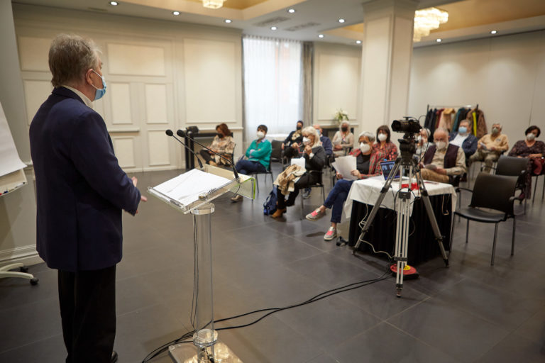 La Asociación Aragonesa de Escritores celebra su asamblea general