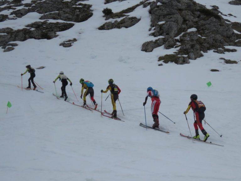 Candanchú acoge este domingo los Campeonatos de España y Aragón de esquí de montaña por equipos