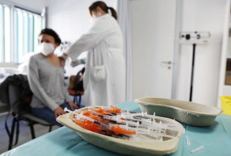 Aragón distribuirá esta semana 36.662 dosis de vacunas contra el COVID-19
