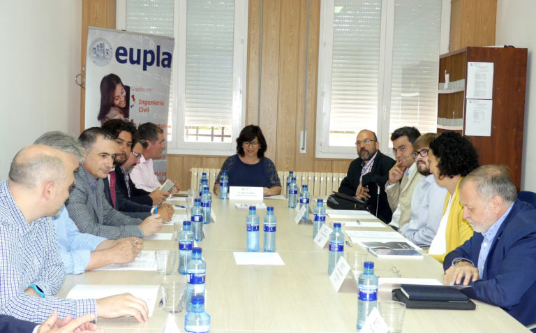 La EUPLA ofrece una innovadora jornada virtual de empleo en la que empresas, entidades e instituciones ofrecerán prácticas sobre las necesidades actuales del mercado laboral