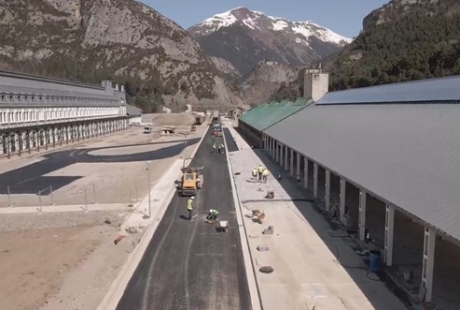 Preparado el vial provisional de acceso a la nueva estación de viajeros de Canfranc