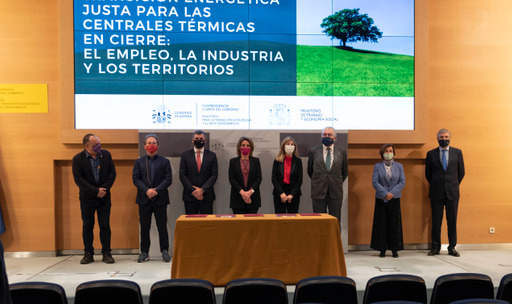 El Gobierno firma con sindicatos y empresas el Acuerdo para la Transición Justa, que ampara desde hoy a todas las centrales térmicas de carbón de España