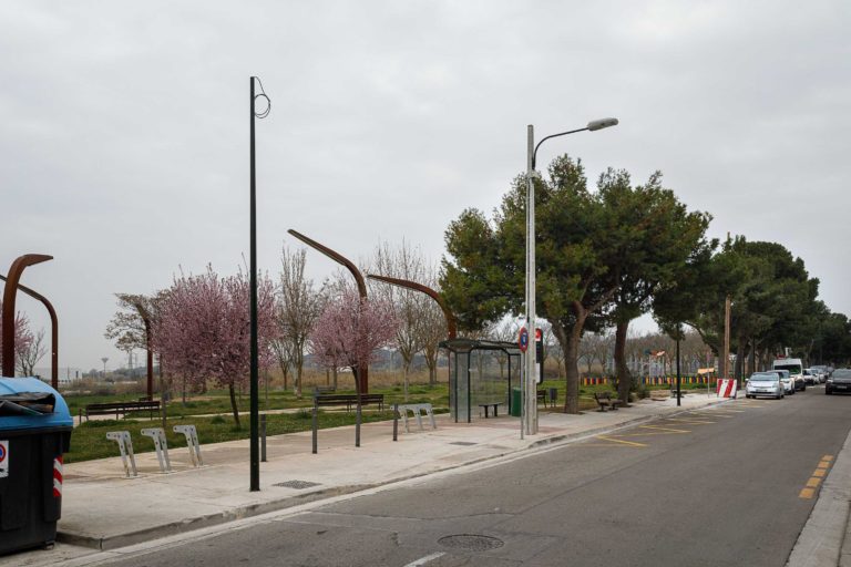 El Ayuntamiento de Zaragoza finalizará en las próximas semanas la renovación del alumbrado público de San Gregorio